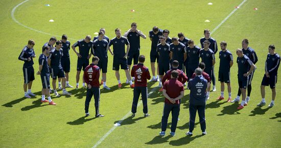 Football. Russian national team holds training session