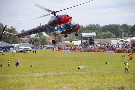 Second gathering of helicopter sports enthusiasts "Vertoslet"