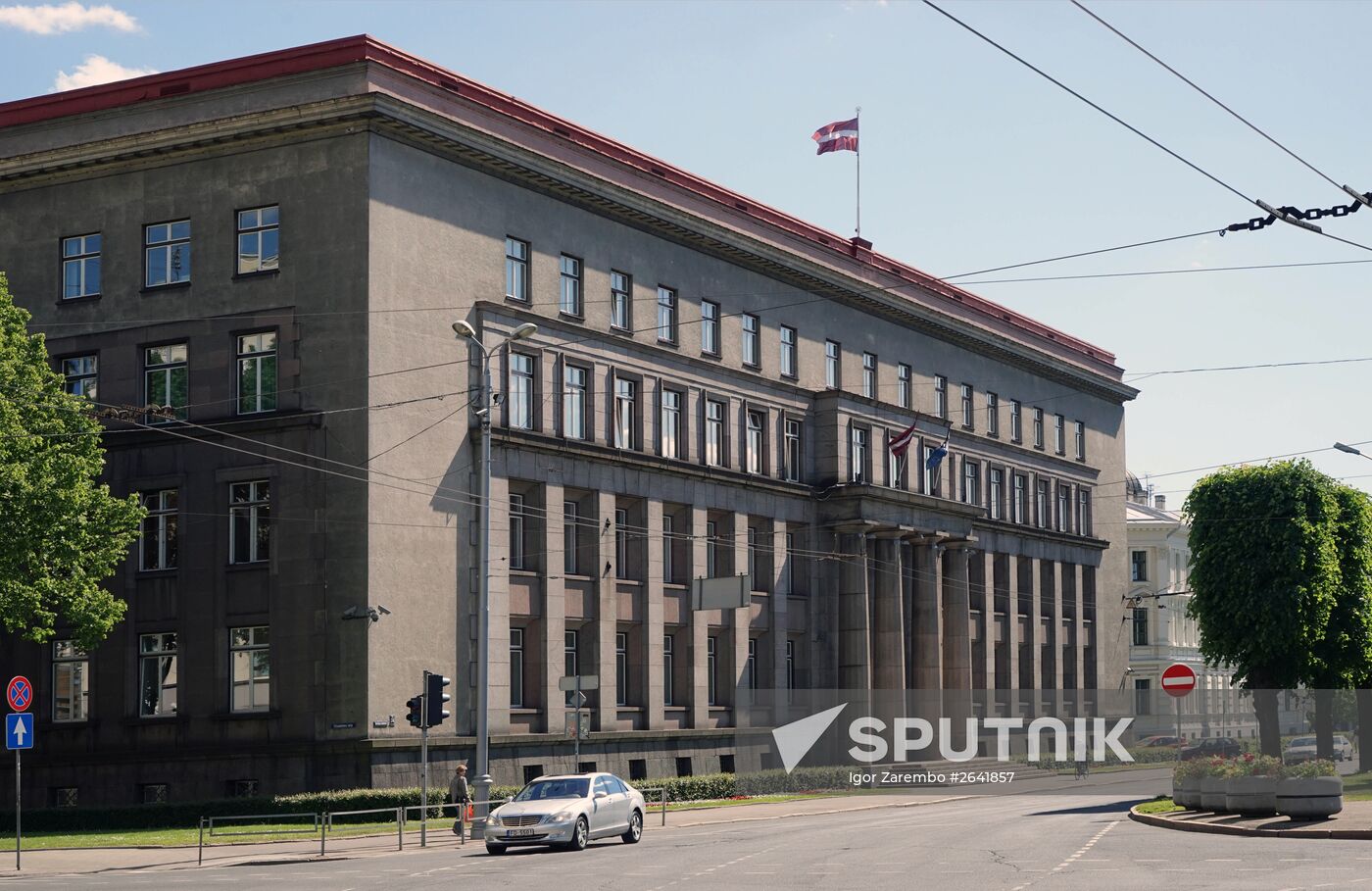 Cities of the world. Riga