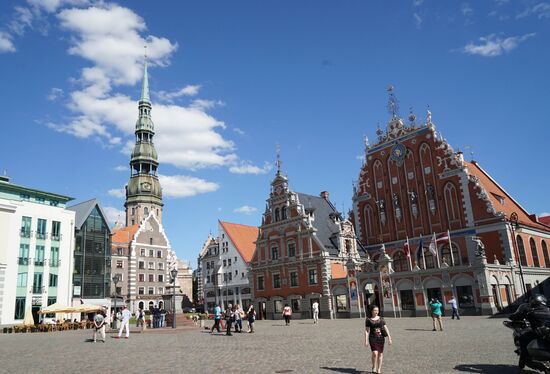 Cities of the world. Riga