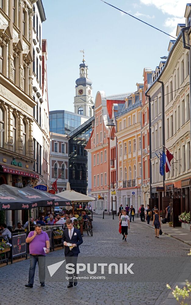 Cities of the world. Riga