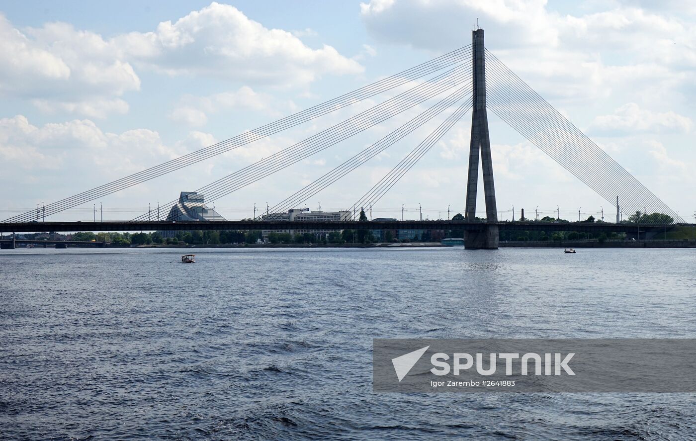 Cities of the world. Riga