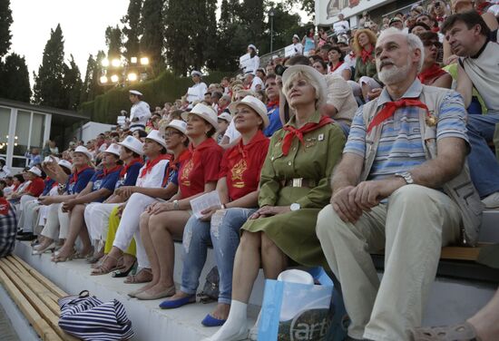 Roll Call Generations in Artek summer camp, Crimea