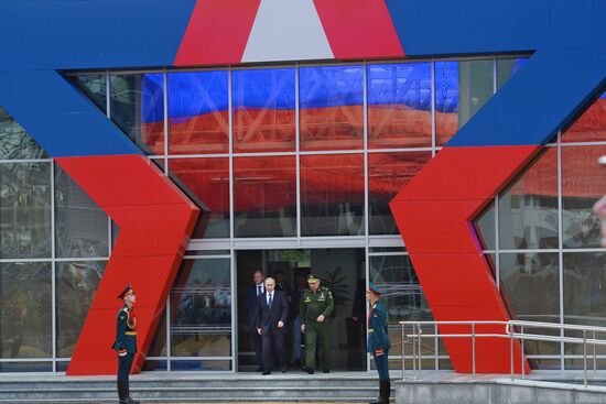 President Vladimir Putin takes part in opening ARMY-2015 international forum