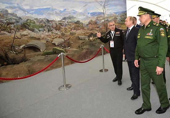 Russian President V.Putin takes part in opening of ARMY-2015 international forum