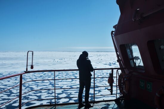 Kara-Winter 2015 Arctic expedition