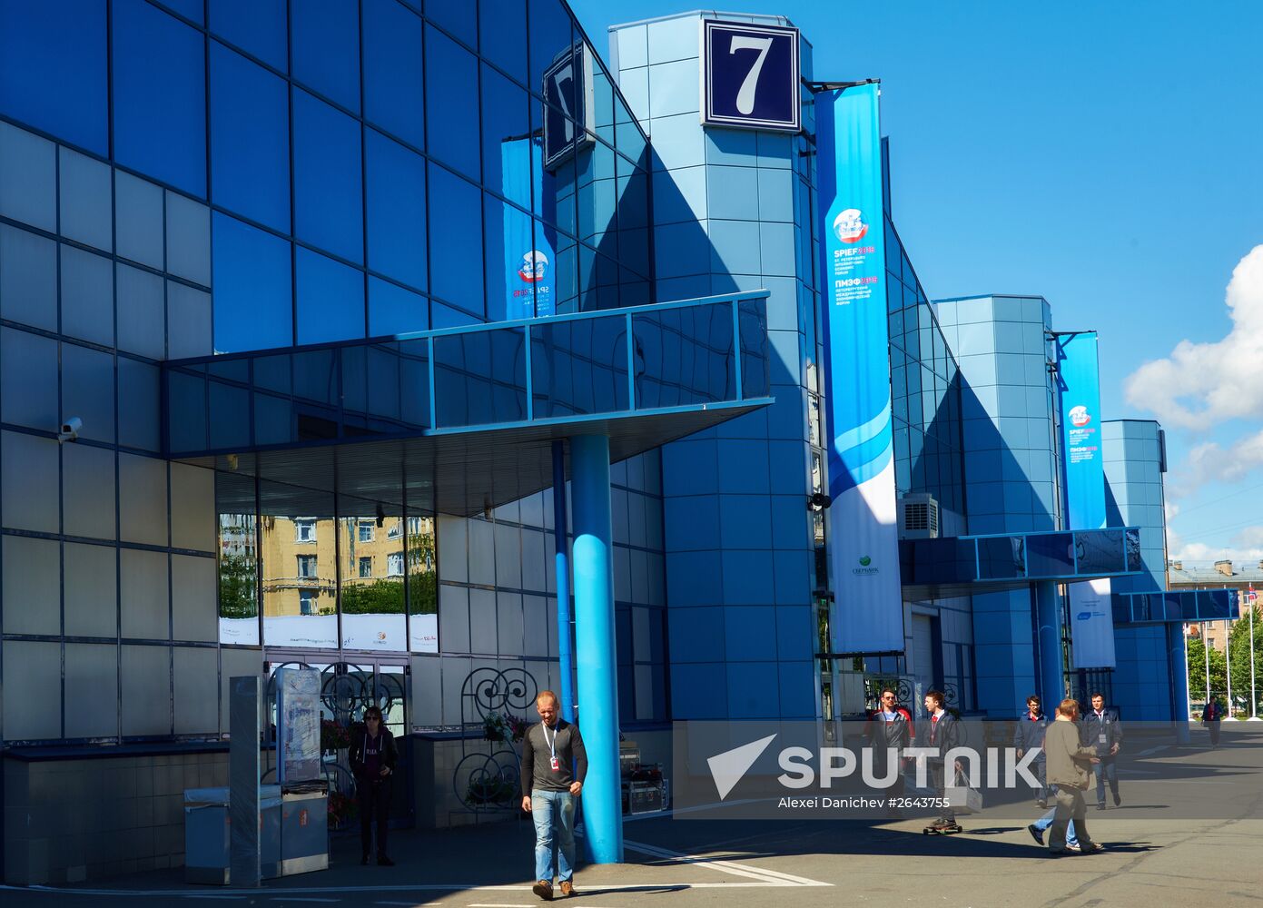 Preparations for opening of St Petersburg International Economic Forum
