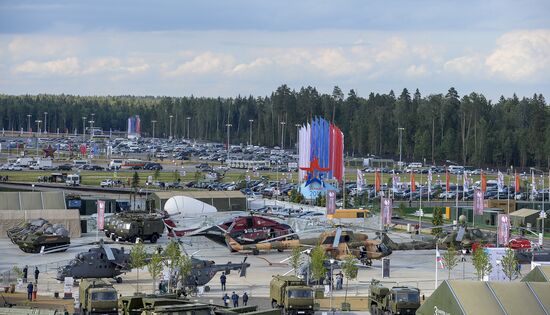 Opening of International Military-Technical Forum ARMY-2015