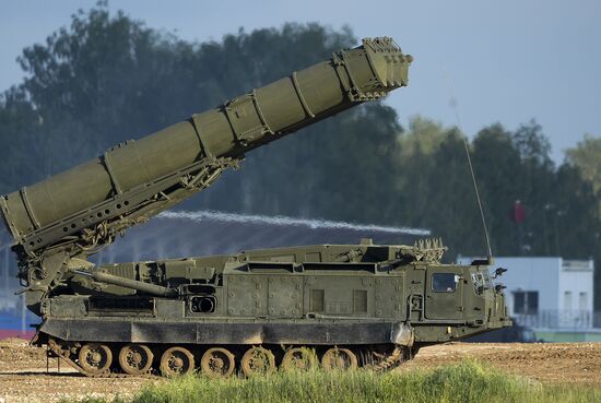 Demonstration program of Army-2015 International Military-Technical Forum