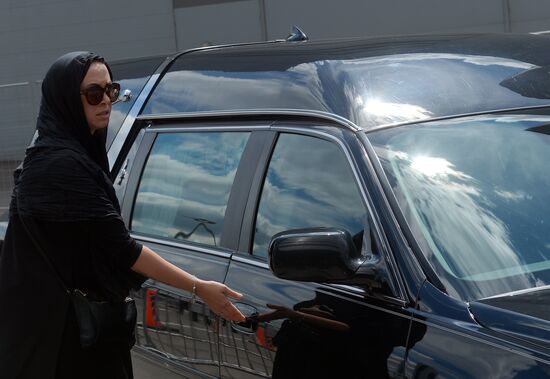 Paying last respects to Zhanna Friske