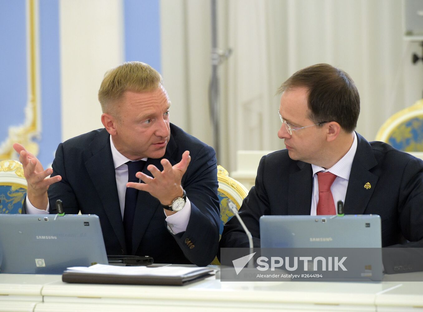 Prime Minister Dmitry Medvedev at Government meeting