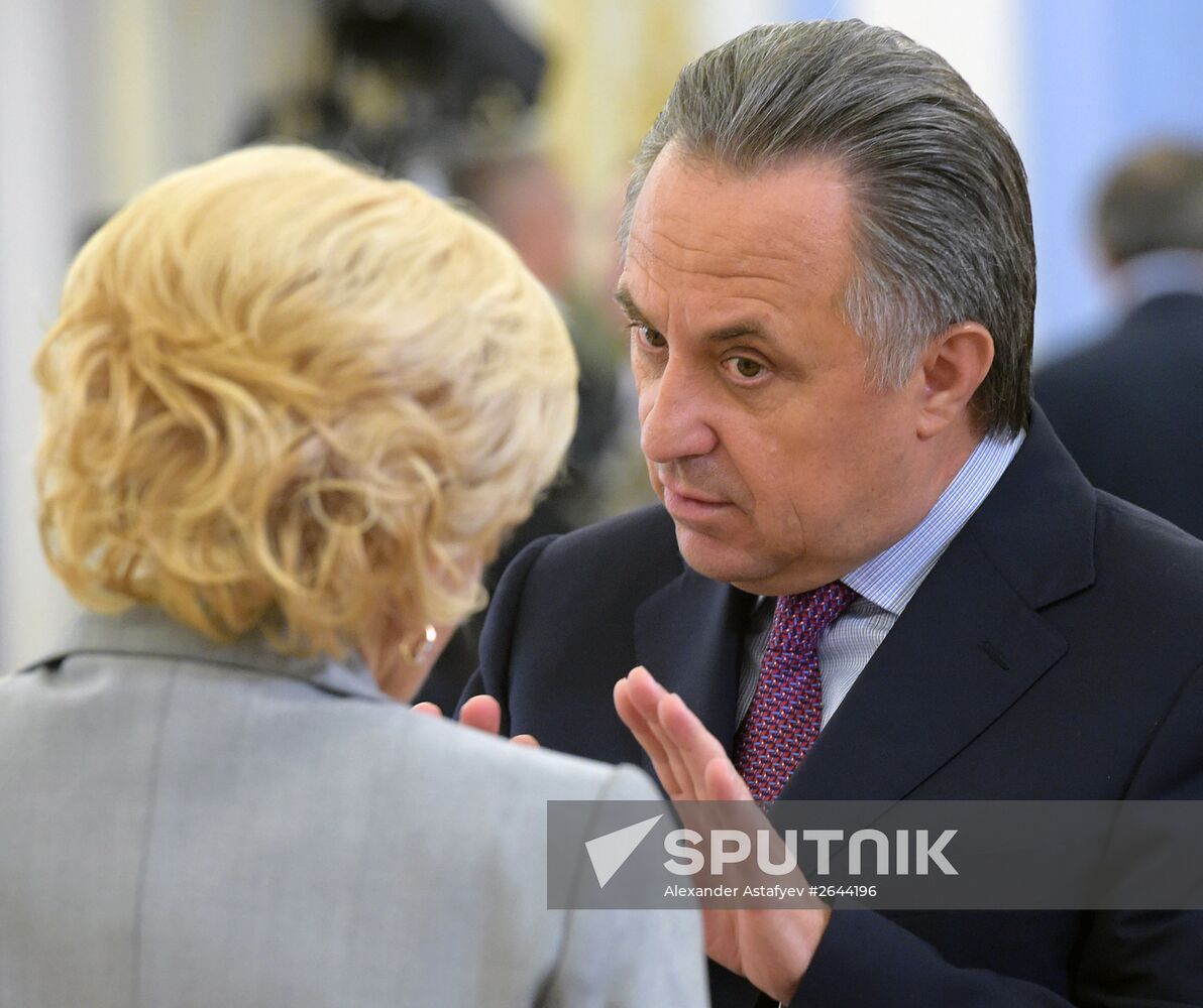 Prime Minister Dmitry Medvedev at Government meeting