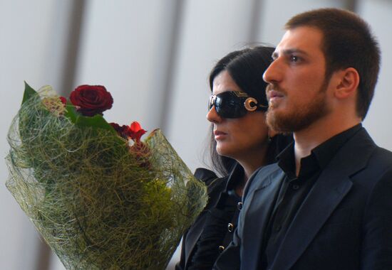 Paying last respects to Zhanna Friske