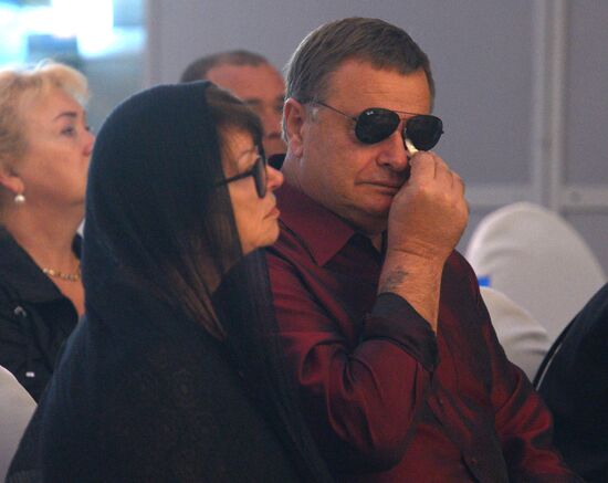 Paying last respects to Zhanna Friske