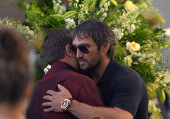 Paying last respects to Zhanna Friske