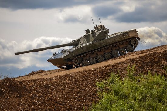 Army 2015 International Military-Technical Forum. Day Two
