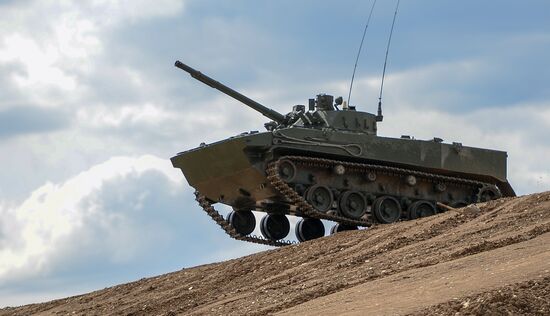 Army 2015 International Military-Technical Forum. Day Two