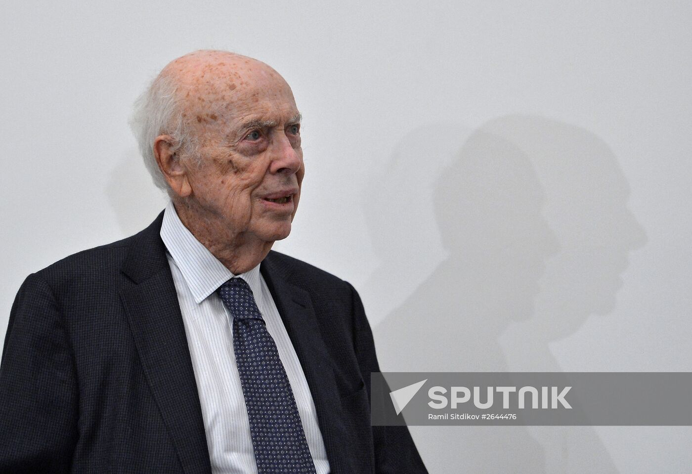Nobel Prize winner James Watson gives open lecture in Moscow