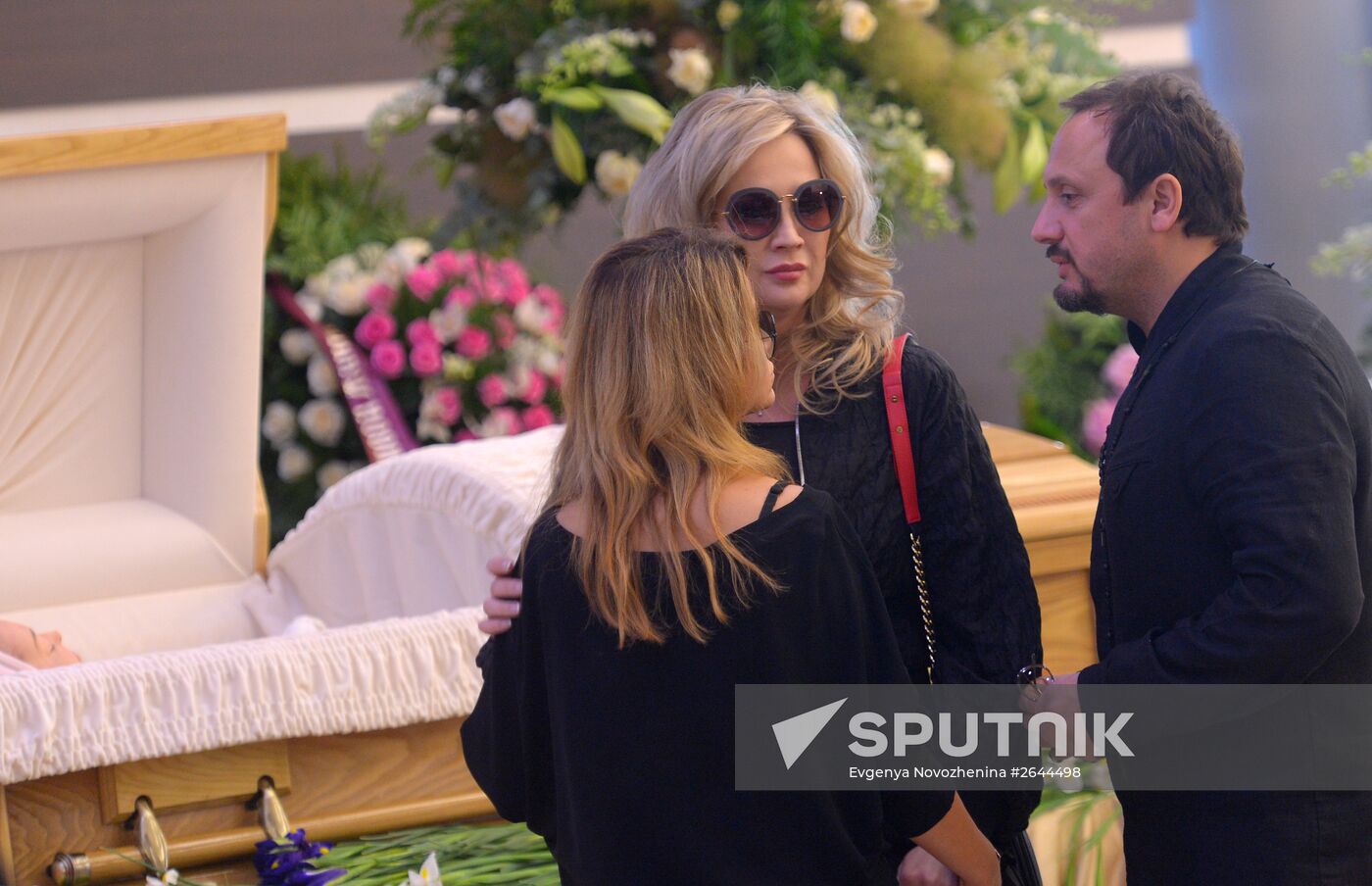 Paying last respects to Zhanna Friske