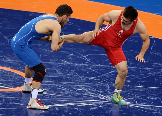 2015 European Games. Men's freestyle wrestling. Day 1