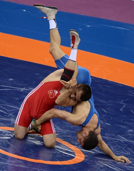 2015 European Games. Men's freestyle wrestling. Day 1