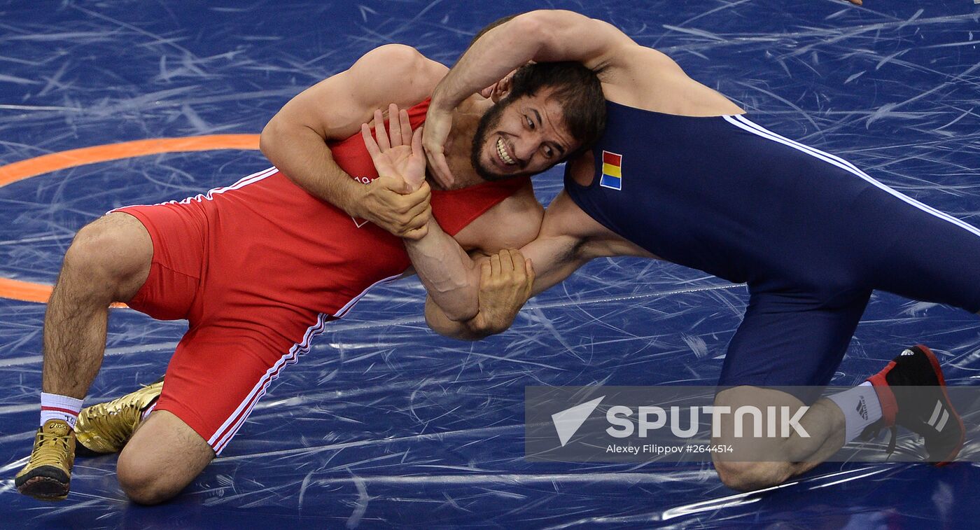 2015 European Games. Men's freestyle wrestling. Day 1