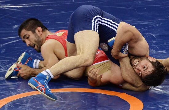 2015 European Games. Men's freestyle wrestling. Day 1