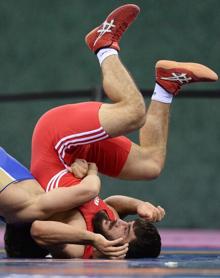 2015 European Games. Men's freestyle wrestling. Day 1