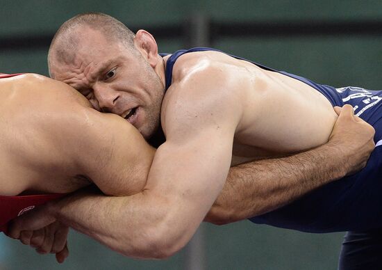 2015 European Games. Men's freestyle wrestling. Day 1