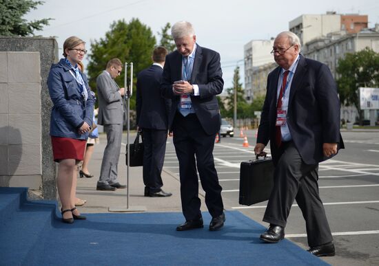 2015 St. Petersburg International Economic Forum (SPIEF). Day One