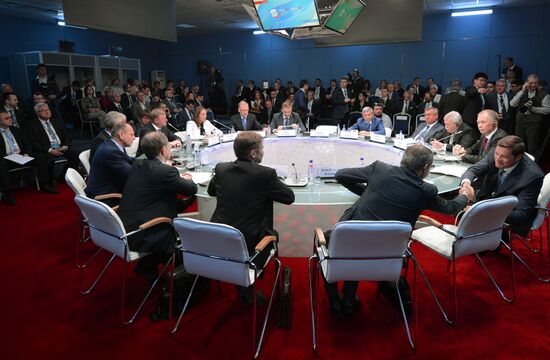 Business roundtable, Business Perspective on EU-EAEU as a Formula for Cooperation, at 2015 St.Petersburg International Economic Forum