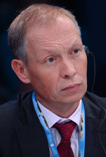 Business roundtable, Business Perspective on EU-EAEU as a Formula for Cooperation, at 2015 St.Petersburg International Economic Forum