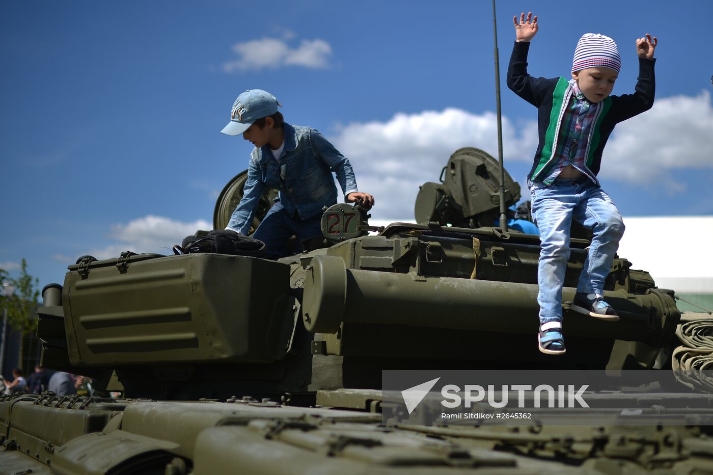 ARMY-2015 international military technical forum. Day Three