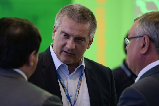 2015 St. Petersburg International Economic Forum (SPIEF). Day One