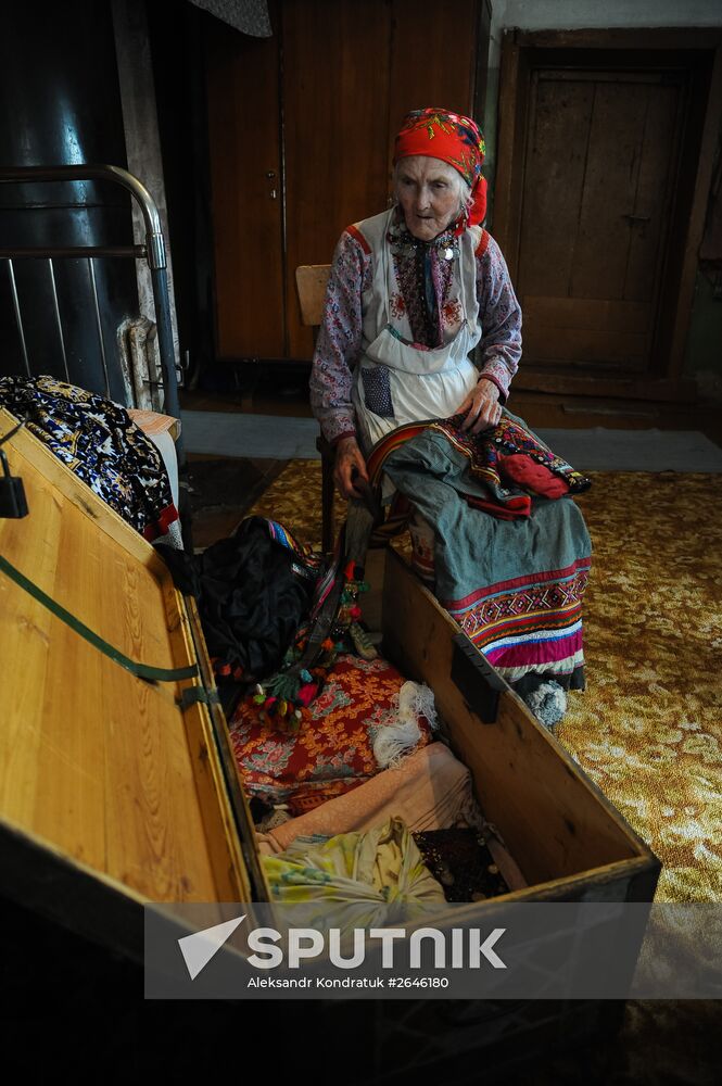 Life of Mari people in village of Malaya Tavra