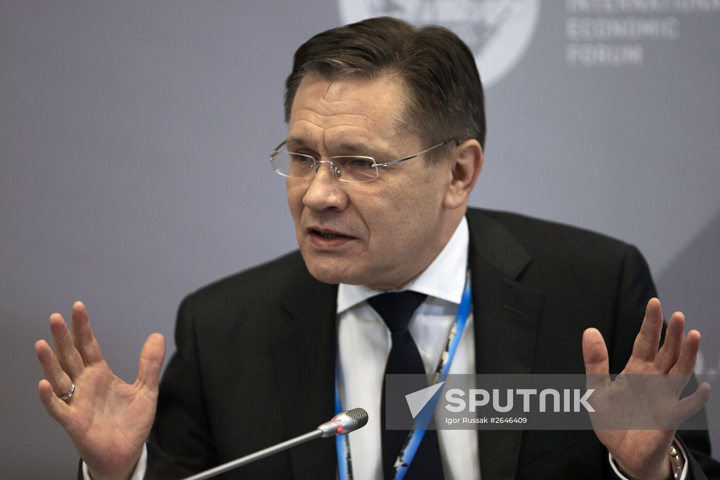Business roundtable, Latin America: Globalization and New Regional Economic Hubs, as part of SPIEF 2015