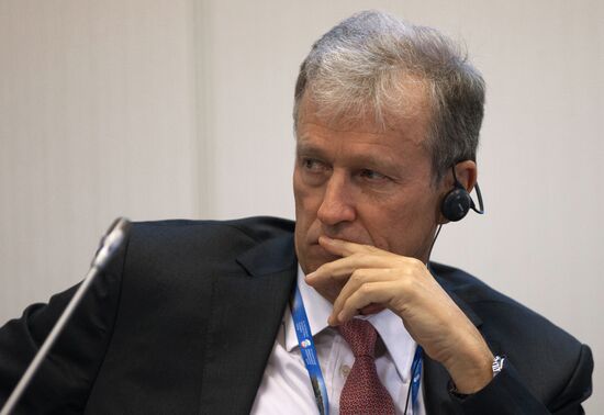Business roundtable, Latin America: Globalization and New Regional Economic Hubs, as part of SPIEF 2015