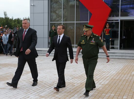 Prime Minister Medvedev visits ARMY 2015 International military technical forum