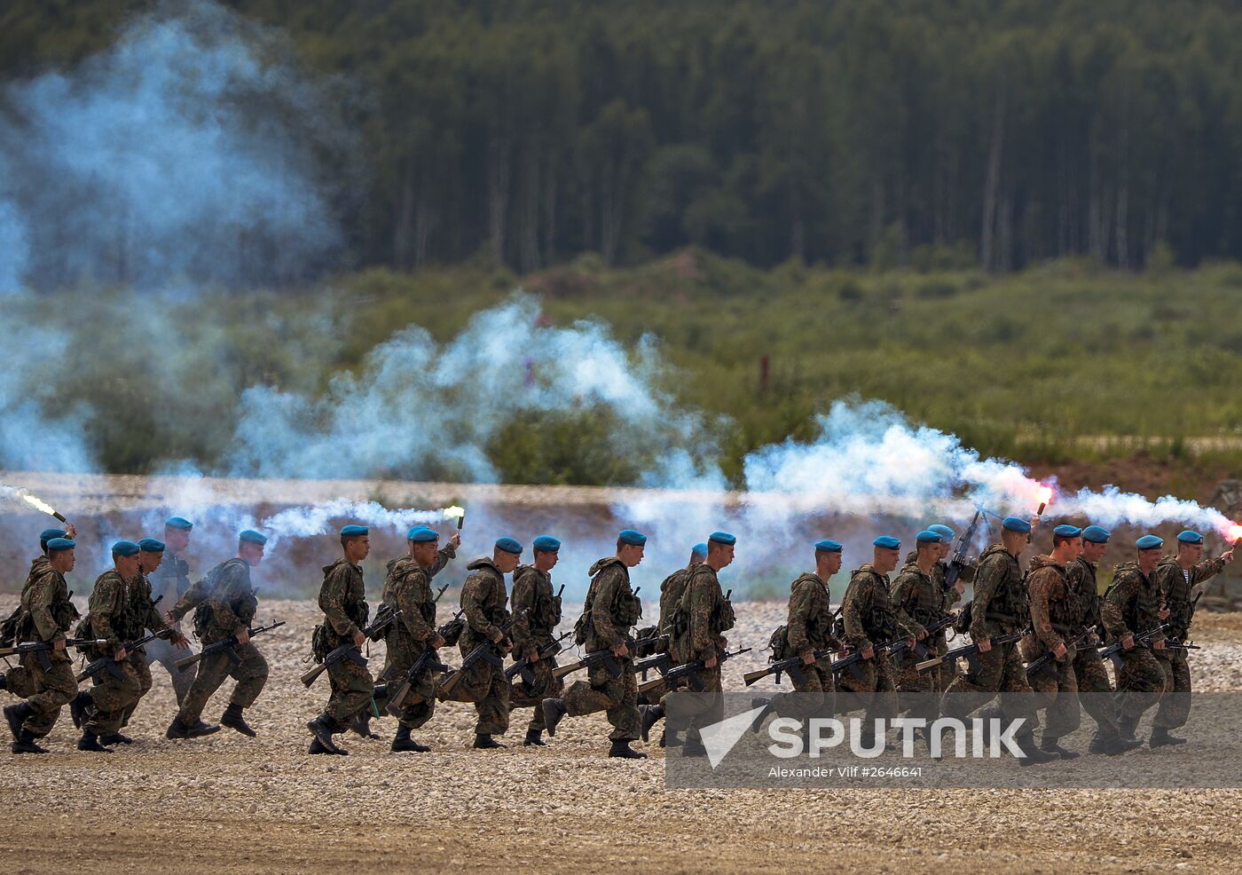 ARMY 2015 International Military-Technical Forum. Day Four