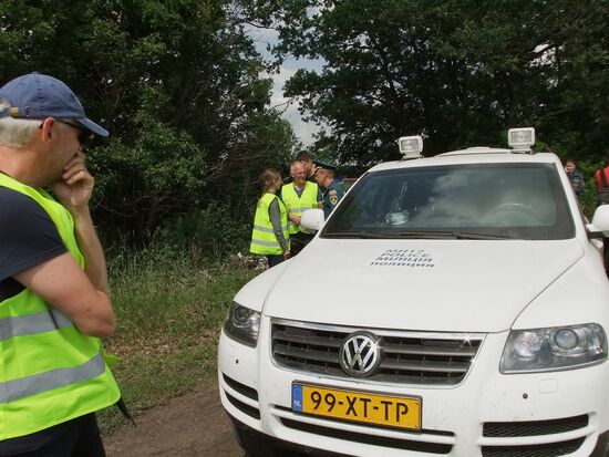 International experts arrive in Donetsk to investigate Malaysian MH17 Boeing crash