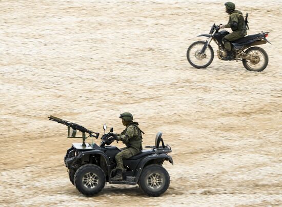 ARMY 2015 International Military-Technical Forum. Day Four