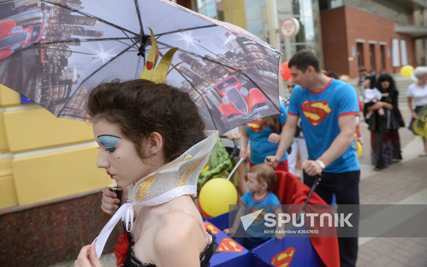 2015 Stroller Parade in Ufa