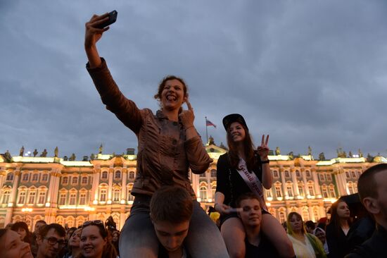 Scarlet Sails school-leavers' festival in St. Petersburg during SPEIF 2015