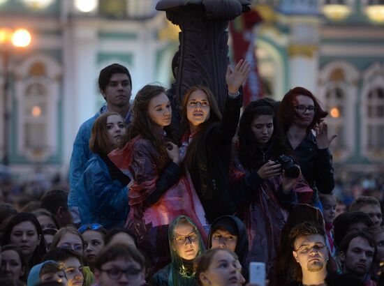 Scarlet Sails school-leavers' festival in St. Petersburg during SPEIF 2015
