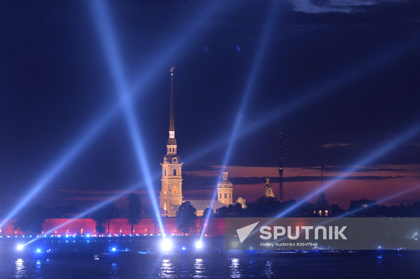 Scarlet Sails school-leavers' festival in St. Petersburg during SPEIF 2015