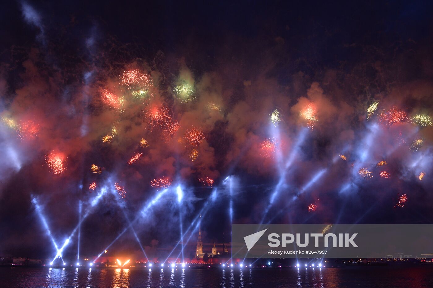 Scarlet Sails school-leavers' festival in St. Petersburg during SPEIF 2015