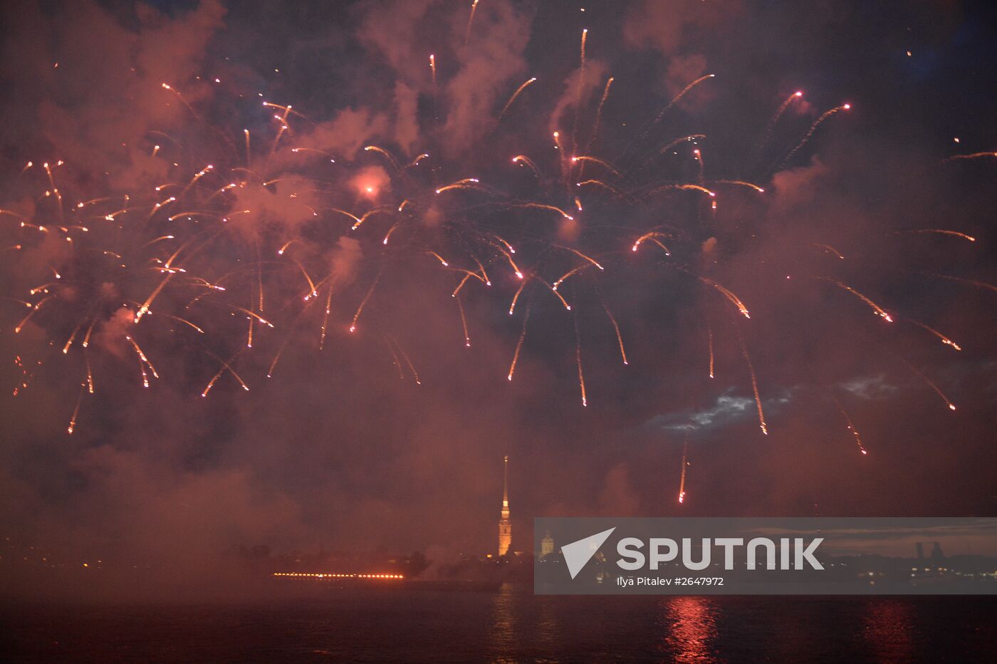 Scarlet Sails school-leavers' festival in St. Petersburg during SPEIF 2015