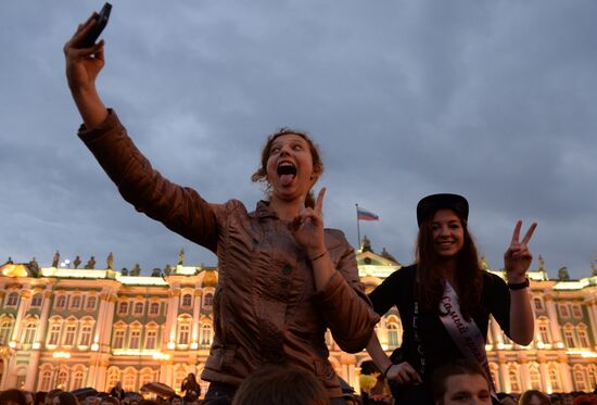 Scarlet Sails school-leavers' festival in St. Petersburg during SPEIF 2015