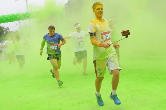 Colour run in Moscow