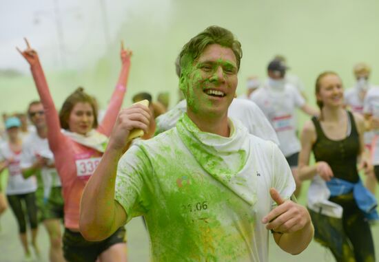 Colour run in Moscow